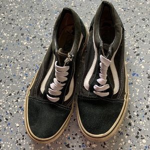 Men’s vans old school 🏄🏻‍♂️